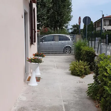 Apartment La Casa Senza Tempo *